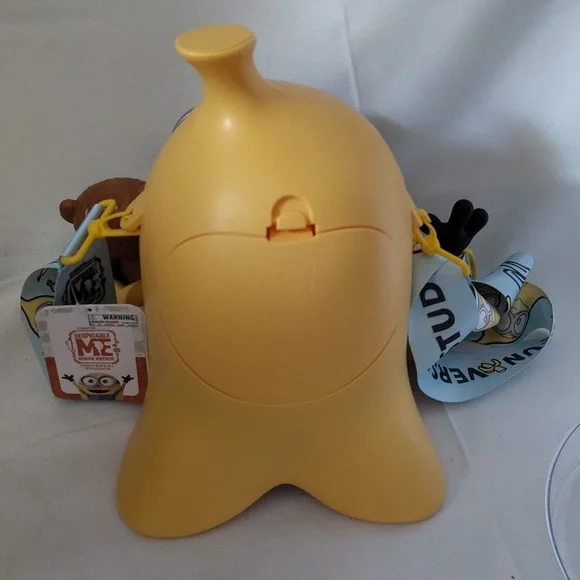 🍿Universal Studios Minions Bob W/ Tim Talking Popcorn Bucket (Turn Sound On) - Picture 5 of 10